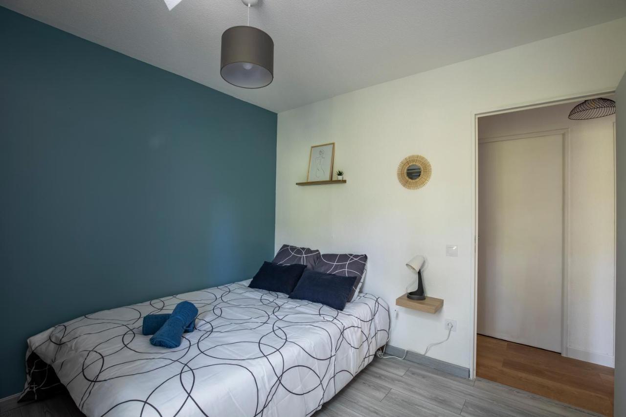 Appartement T4 Au Pied Des Remparts - Parking Gratuit *